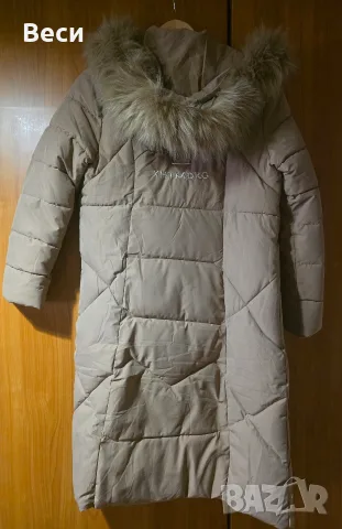 Дамско зимно яке, снимка 2 - Якета - 55068095