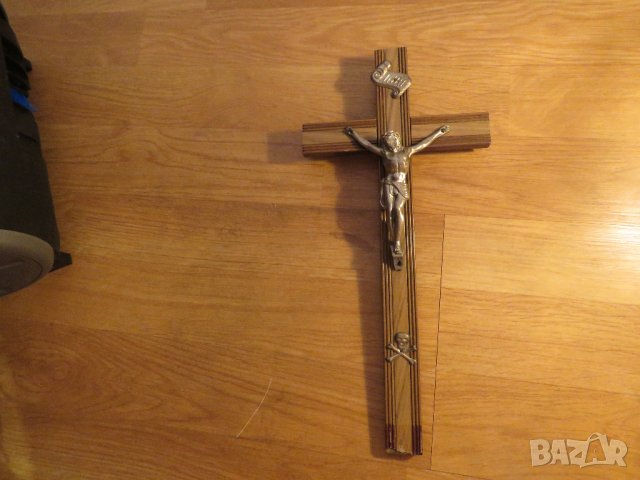 Стар кръст разпятие Христово, Исус Христос 32 х 15 см , снимка 1 - Антикварни и старинни предмети - 34134552