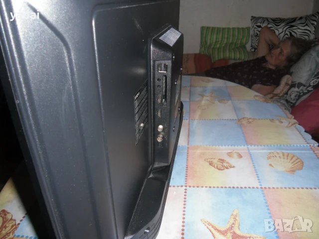 31.Продавам Телевизор STRONG HD LED TV-Модел SRT 32HC4043.Работи перфектно,не се ползва,почти НОВ..И, снимка 4 - Телевизори - 51009801