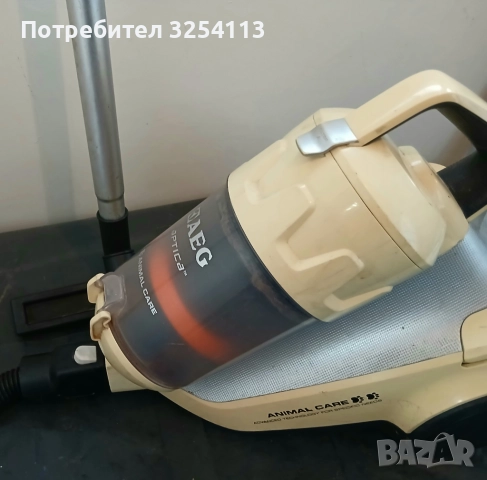 Прахосмукачка AEG 1600W, снимка 3 - Прахосмукачки - 52983730