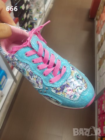 Обувки, снимка 3 - Детски боти и ботуши - 42393849