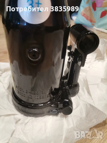 Продавам оригинален комплект крик за Мерцедес G class , снимка 16 - Аксесоари и консумативи - 54273683