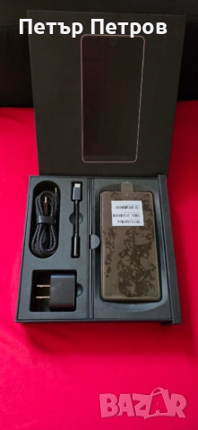 Essential PH-1 128GB  Black Moon ПЪЛЕН КОМПЛЕКТ!-чисто нов!, снимка 2 - Samsung - 52947534