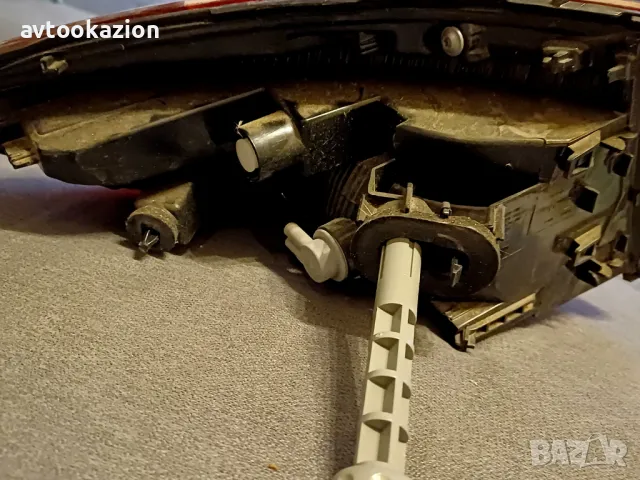 Заден стоп Рено клио 5 2022г, снимка 2 - Части - 47765162