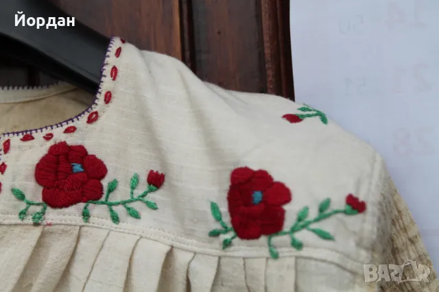 Дамска риза от народна носия, снимка 8 - Антикварни и старинни предмети - 49651977