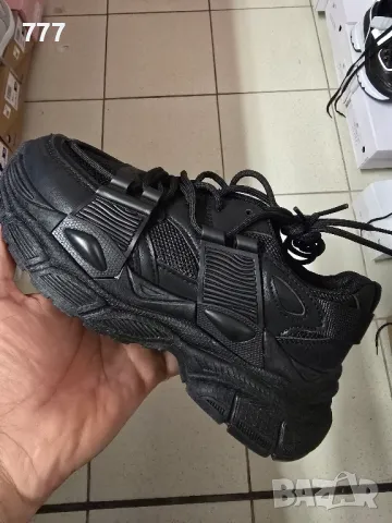 маратонки , снимка 2 - Маратонки - 47324686