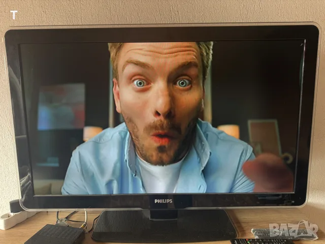 Телевизор Philips 42, снимка 2 - Телевизори - 56502978