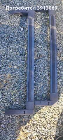 Продавам оригинален багажник за Грейтлоу Ховер 2009г 