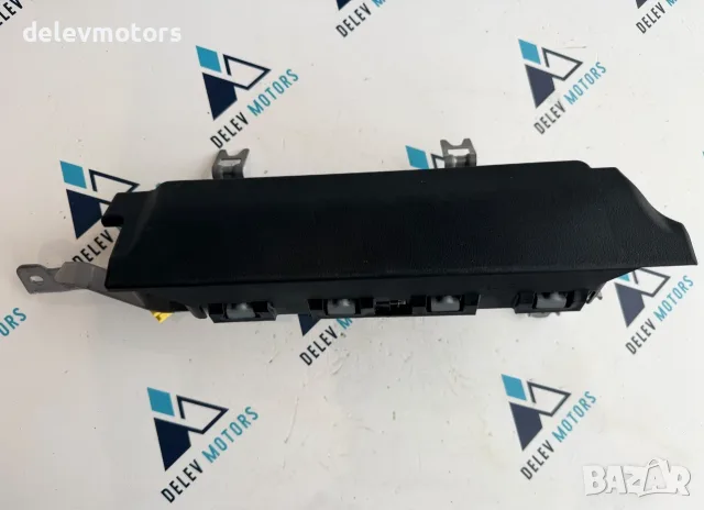 tg11d01003 airbag в коленете на пасажера от Mazda 3, 2.5 SKYACTIV-G двигател PY21, AWD, 189 кс., снимка 2 - Части - 56078633
