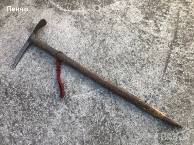 стар военен /алпийски/ пикел "STUBAI" - MADE IN AUSTRIA - WWII - WEHRMACHT Gebirgsjäger