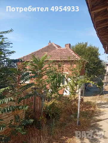 Продавам 2 къщи в 1 двор на главен път в с.Гложене, снимка 6 - Къщи - 56156128