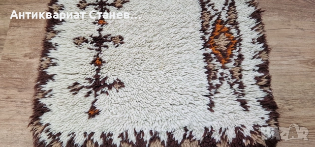 Ръчно тъкана вълнена постелка, снимка 4 - Олекотени завивки и одеяла - 54159686