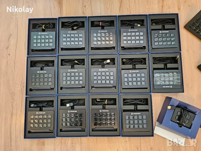 19 - броя Elgato Stream Deck за части, снимка 3 - Други - 54148021