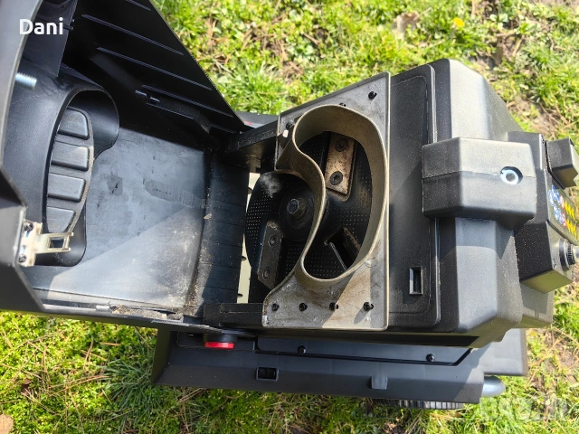 Дробилка за клони , снимка 4 - Градинска техника - 54131568