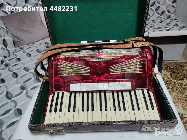Продавам Немски акордеон Баркароле Проминенз2 4гласа 120баса, снимка 10 - Акордеони - 52596128