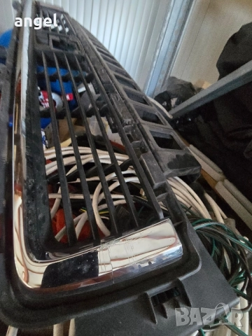 Долна Решетка Предна броня Тойота Секвоя, снимка 7 - Части - 51586646