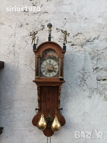 Атлас холандски рисуван стенен часовник