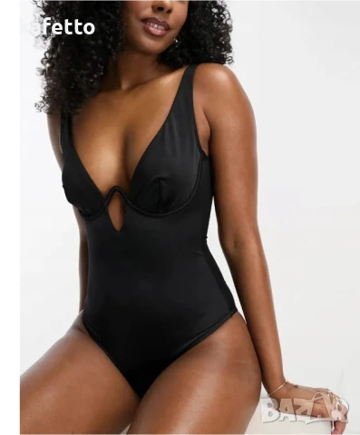 Черен цял бански интересен модел