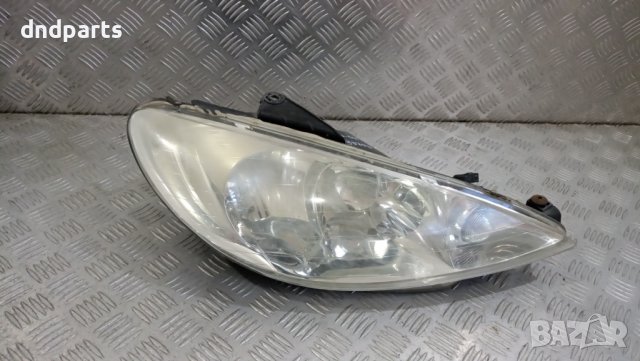 Десен фар Peugeot 206 2002г.	