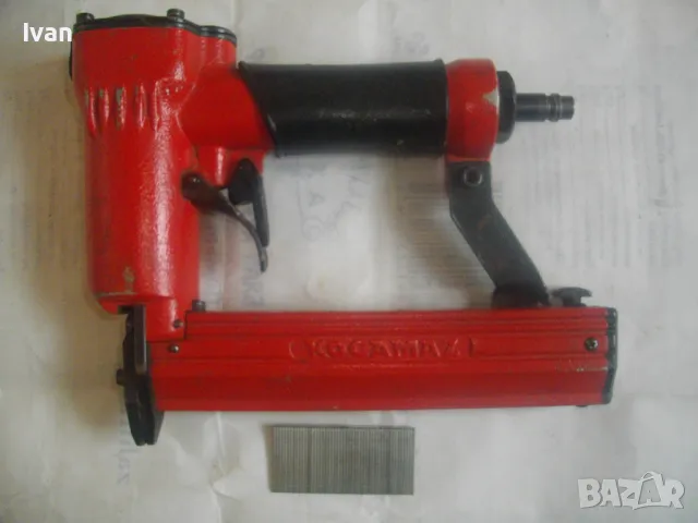 ПНЕВМАТИЧЕН ТАКЕР ПИСТОЛЕТ ЗА КОВАНЕ НА ПИРОНИ ДО 30мм KOCAMAZ KT30 ТУРСКИ ПРОФЕСИОНАЛЕН ВИСОК КЛАС , снимка 2 - Други инструменти - 49090124