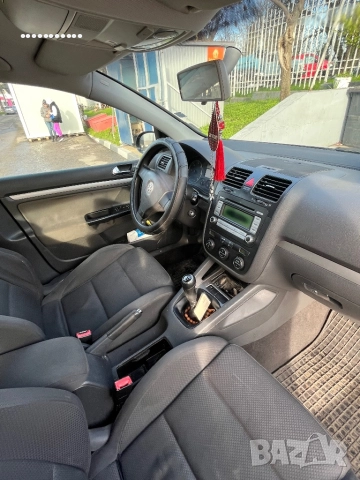 Volkswagen VW mk5 голф 5 Golf 5, снимка 8 - Автомобили и джипове - 52997263