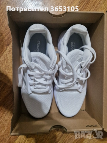 ПРОДАВАМ МАРАТОНКИ НА АДИДАС