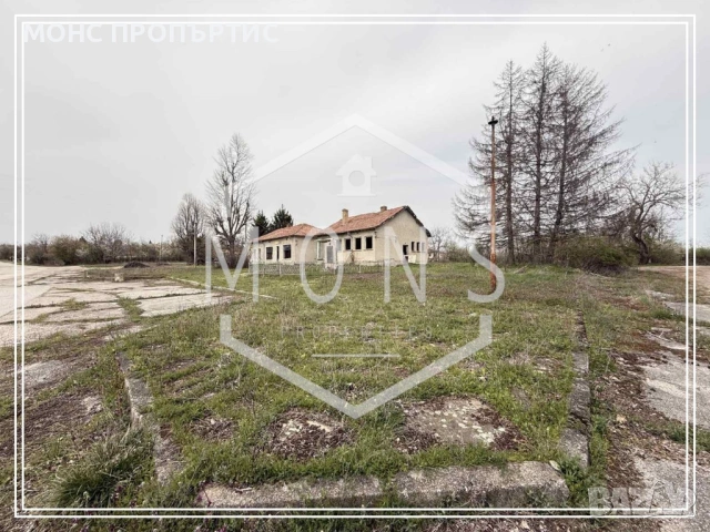 УПИ с търговски помещения в с. Ястребино, област Търговище., снимка 7 - Парцели - 54225130