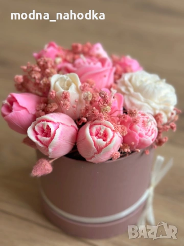 Букет рози от свещи, снимка 2 - Декорация за дома - 53381185