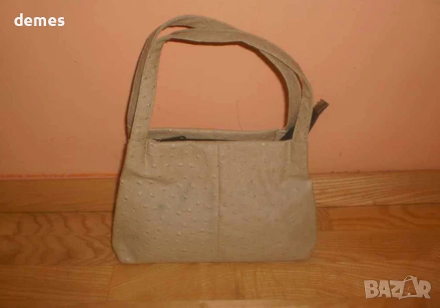 Дамска чанта от кожа на щраус