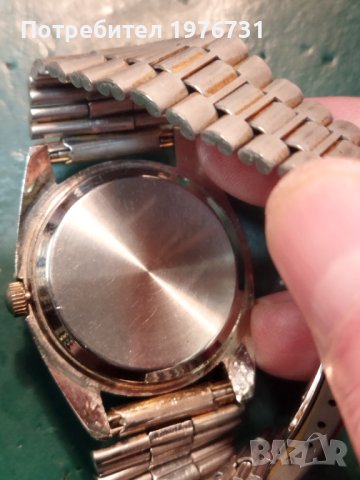 Часовник  Cavalier  Antimagnetic , снимка 3 - Мъжки - 44480112