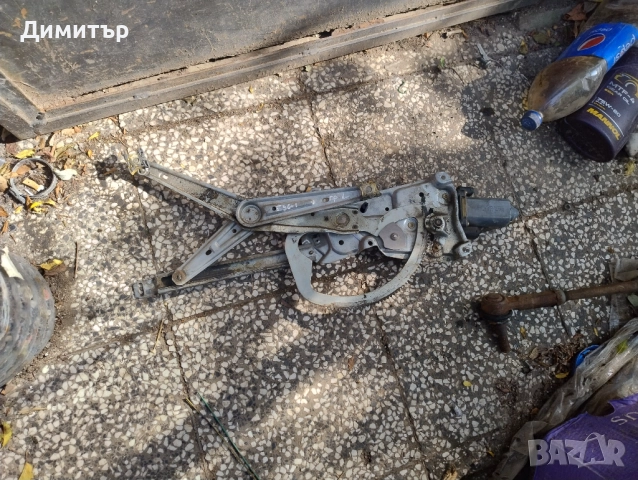 Стъкло Повдигач Преден Ляв За БМВ Е36 1994г / BMW E36 1994у