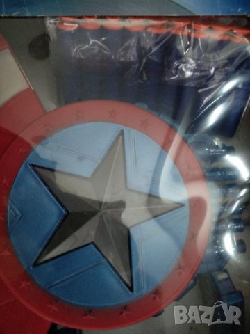 Автоматичен щит на Капитан Америка +маска, изстрелващ меки стрелички\дунапрен, снимка 3 - Играчки за стая - 38758050