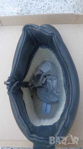 униформени обувки -зимни 42, снимка 3 - Мъжки боти - 51476025