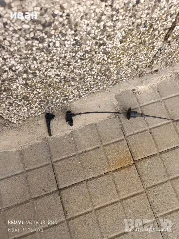 жило за преден капак ситроен С4 , снимка 2 - Части - 48816119