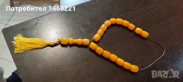 кехлибарена броеница, снимка 2 - Колиета, медальони, синджири - 51858464