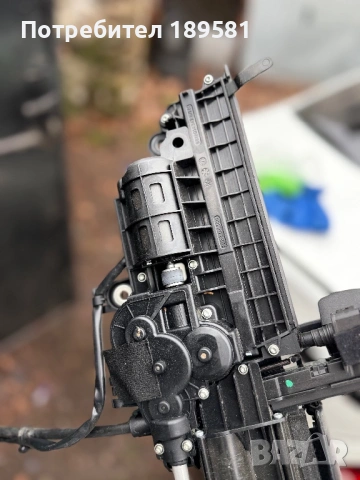 Ел Щора и решетка за Мерцедес w222, снимка 2 - Части - 54022364