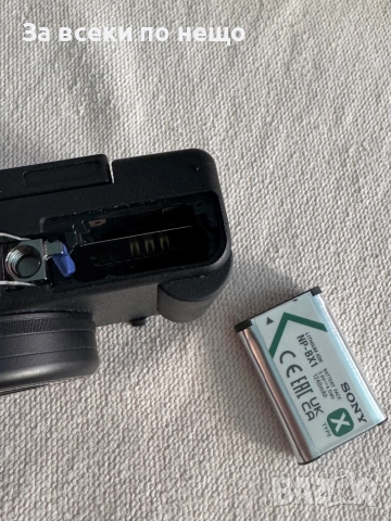 Фотоапарат за влогинг Sony ZV-1 , Vlogging, 20.1MP, 4K, снимка 6 - Фотоапарати - 52846625