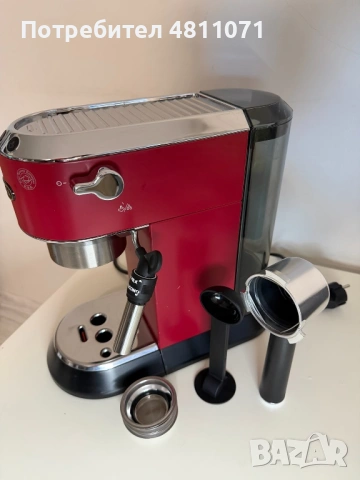 Еспресо кафемашина Delonghi Dedica EC685.BK, снимка 4 - Кафемашини - 54347359