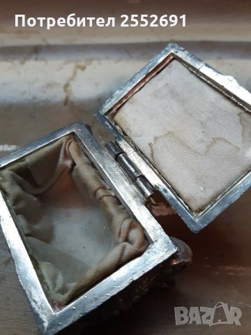 Малка ракла , снимка 4 - Антикварни и старинни предмети - 31527795