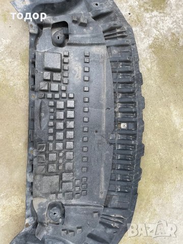 Кора под двигателя за Мерцедес Е,С-класа