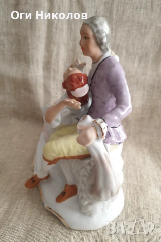 Винтидж порцеланова фигура ARPO Curtea de Arges, снимка 3 - Антикварни и старинни предмети - 51315489