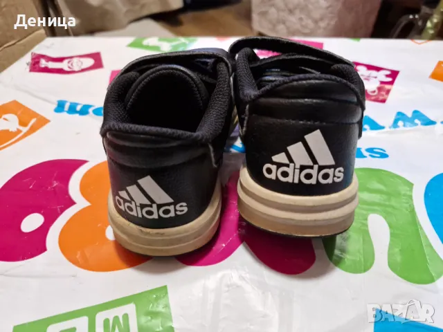 Маратонки Adidas , снимка 3 - Детски маратонки - 48839574