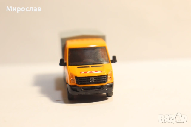 HERPA H0 1/87 VW CRAFTER ПЪТНО СТРОИТЕЛСТВО КАМИОН МОДЕЛ, снимка 3 - Колекции - 53129182