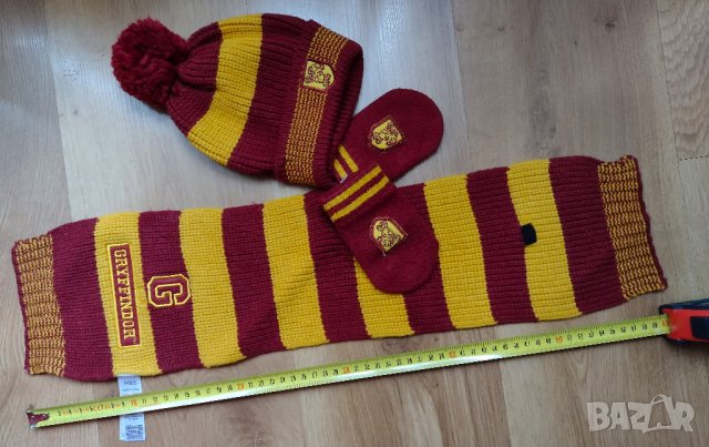 Harry Potter - комплект шапка, шал и ръкавици на марката Marks & Spencer, снимка 7 - Комплекти за бебе - 42671870