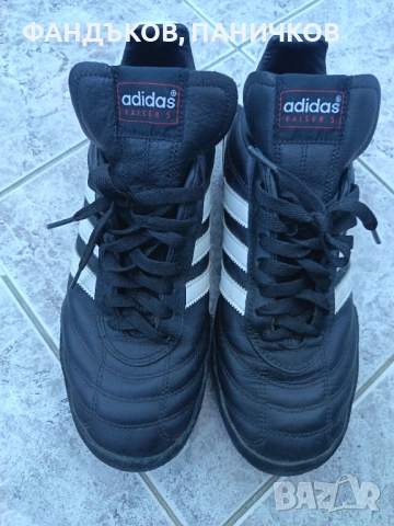 Продавам много запазени оригинални кожени маратонки Адидас Кайзер 5, номер 42 ,2/3