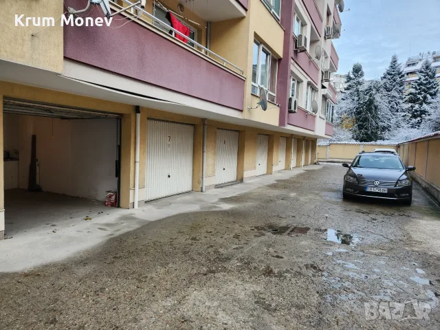 Отдавам под наем самостоятелно партерно помещение с площ 23 кв.м в кв. Редута, ул. Марагидик 64.