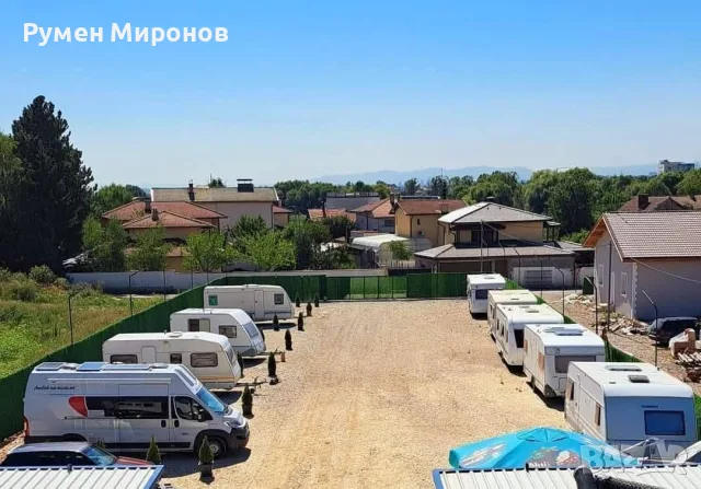 Продавам хладилник за кемпер или каравана. , снимка 12 - Хладилни чанти - 55837663