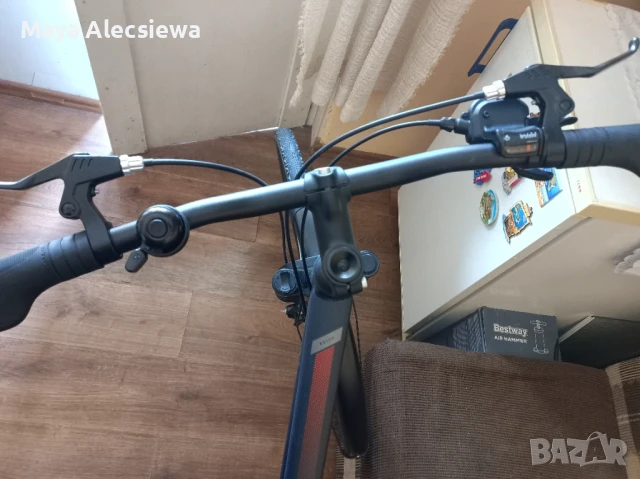 Трекинг велосипед Riverside 500 26" в комплект с централна опорна стойка и калници-преден и заден