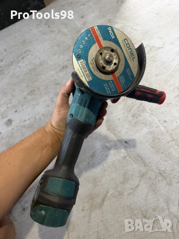 Makita DGA511 безчетков ъглошлайф, снимка 6 - Ъглошлайфи - 56120625