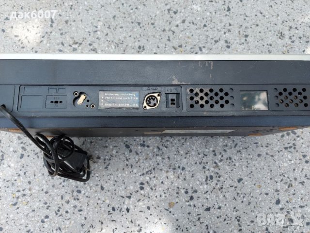 Немско радио"Komtess Automatic 303", снимка 6 - Антикварни и старинни предмети - 36703606